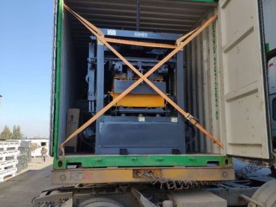 cargar terrestre transporte